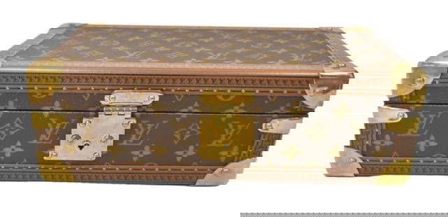 LOUIS VUITTON COFFRET 8 MONTRES WATCH CASE: LOUIS VUITTON MONOGRAM COFFRET 8 MONTRES WATCH & JEWELRY CASE LOUIS VUITTON COFFRET 8 MONTRES Monogram Canvas Leather CREME ALCANTRA INTERIOR 13 1/2" x 7 1/2" x 4 1/2" (MISSING WATCH PILLOWS)