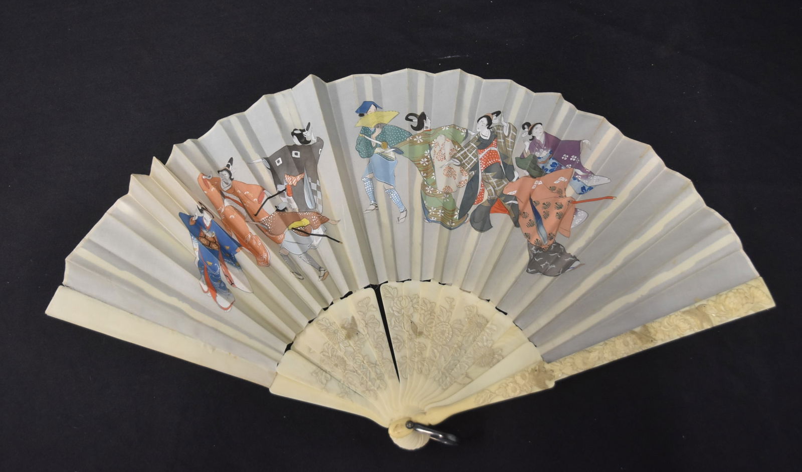 CHINESE HAND PAINTED FAN (1 of 9)
