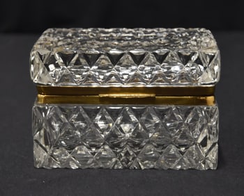 HINGED CRYSTAL DRESSER BOX