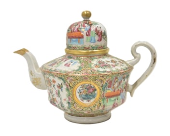 CHINESE ROSE MEDALLION TEA POT
