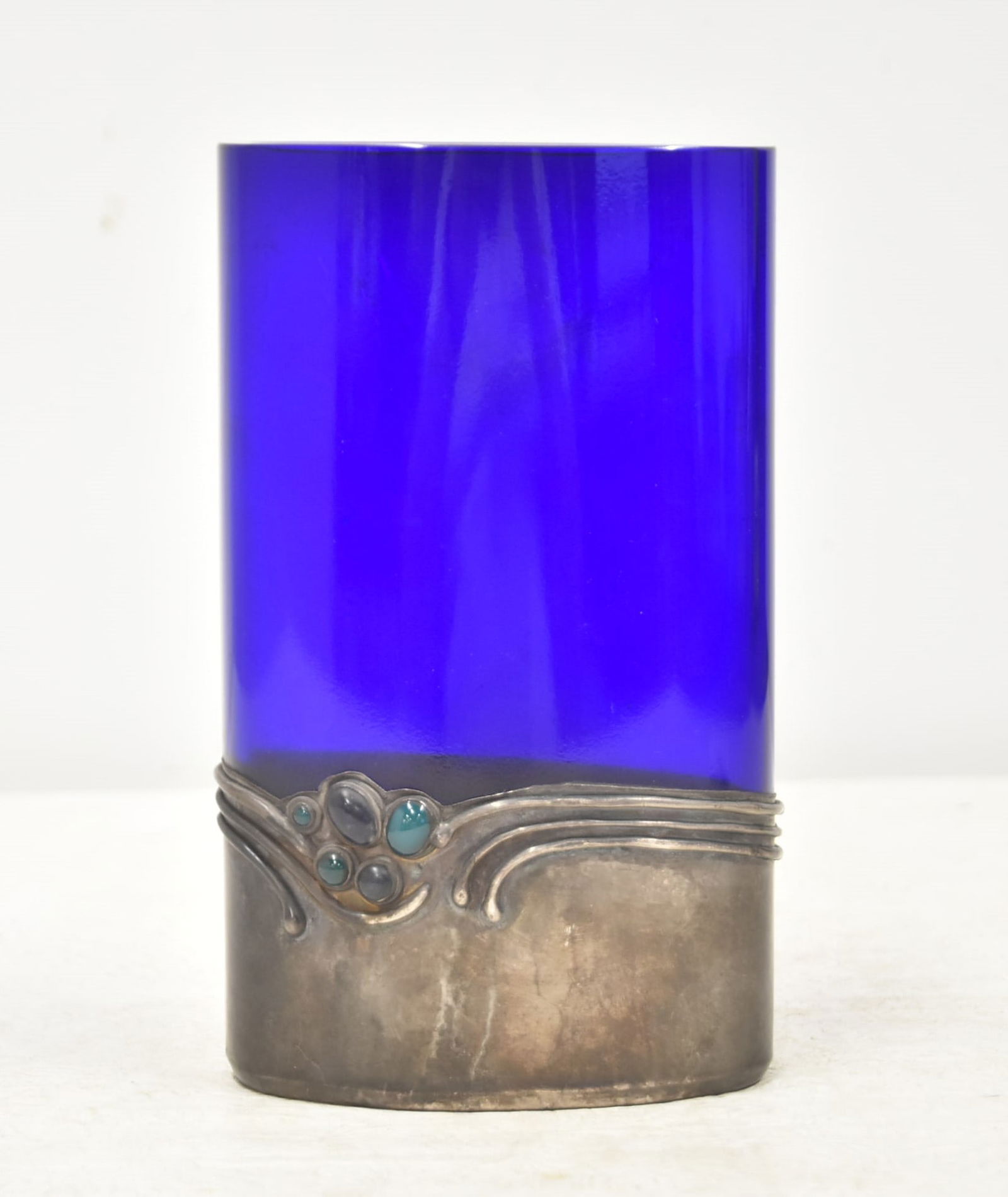 UNUSUAL ART DECO STYLE STERLING & GLASS VASE (1 of 10)