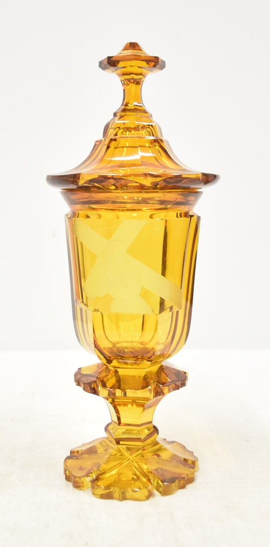 AMBER BOHEMIAN ETCHED POKAL WITH CHRIST: AMBER BOHEMIAN ETCHED POKAL LIDDED CHALICE WITH ETCHED SCENE OF JESUS CARRYING THE CROSS - 5" x 13"