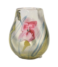 AMERICAN STUDIO ART GLASS PAPERWEIGHT VASE