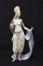 RETIRED LLADRO THENA , 6302 FIGURINE