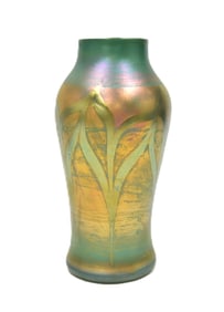 LC TIFFANY FAVRILLE GREEN ART GLASS VASE
