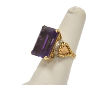 18kt LARGE 12ct AMETHYST & DIAMOND RING