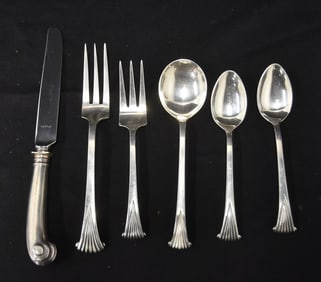 TUTTLE STERLING SILVER "ONSLOW" FLATWARE SET