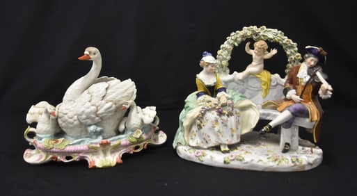 LARGE KARL ENS GERMAN GROUPING / PORCELAIN SWANS