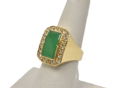 14kt YELLOW GOLD IMPERIAL JADE RING