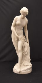 ANTIQUE MARBLE BATHING VENUS SCULPTURE