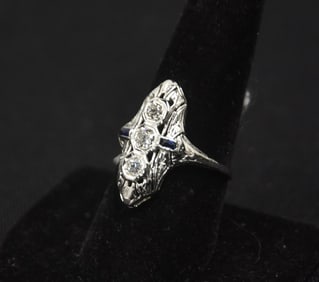 ART DECO PLATINUM & DIAMOND COCKTAIL RING