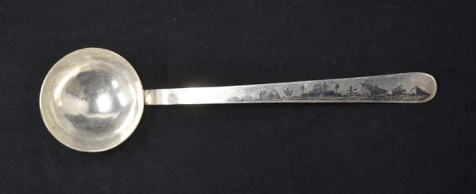 STERLING SILVER & NIELLO ENAMEL LADEL