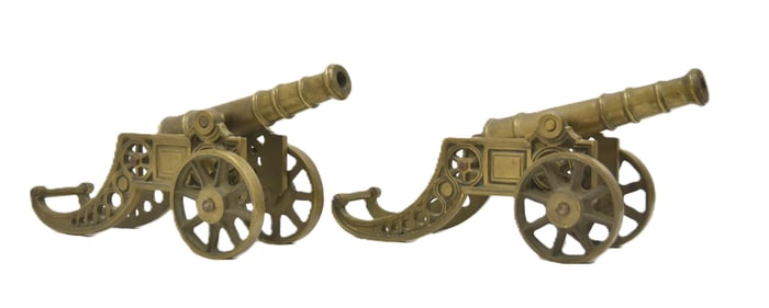 PAIR VICTORIAN STYLE BRASS MODEL CANNONS