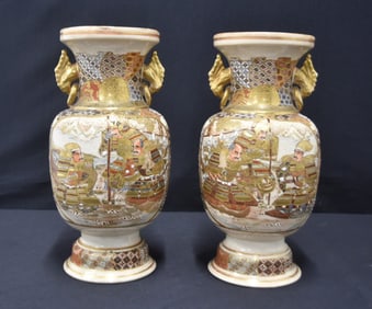 (Pr) ANTIQUE SATSUMA VASES WITH FIGURAL SCENES