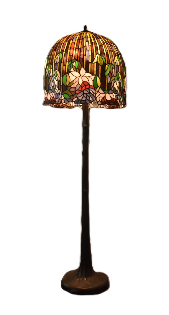 TIFFANY STYLE LEADED GLASS SHADE FLOOR LAMP (1 of 18)