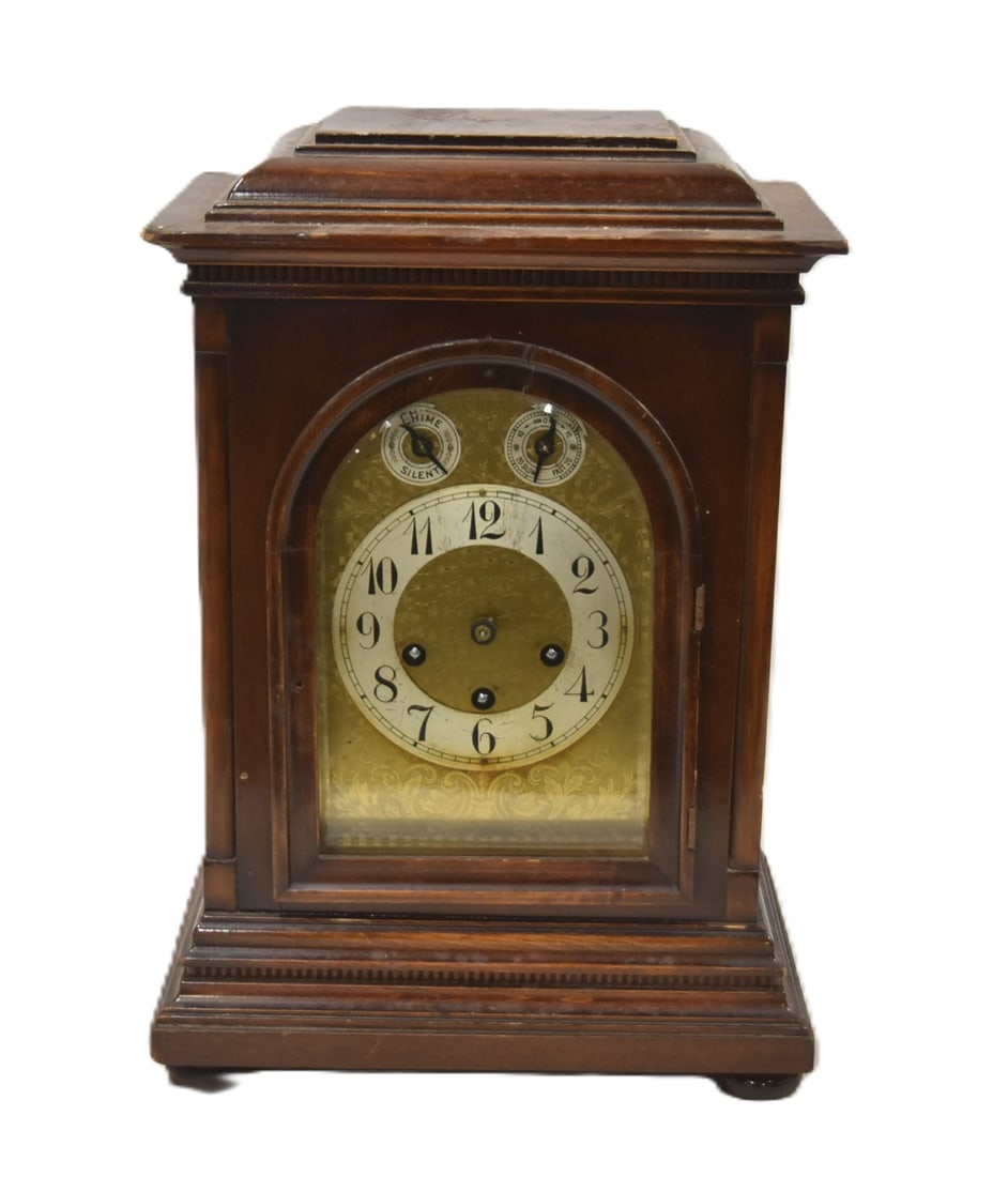 JUNGHANS GERMANY MANTEL CLOCK (1 of 7)
