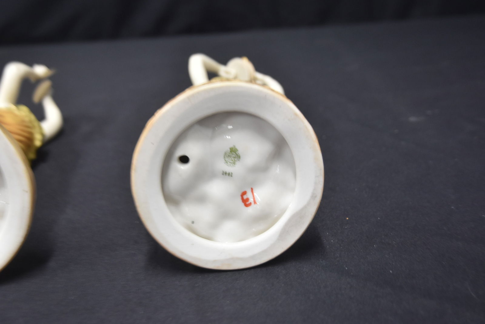 (Pr) ROYAL WORCESTER CLASSICAL FIGURES - 10