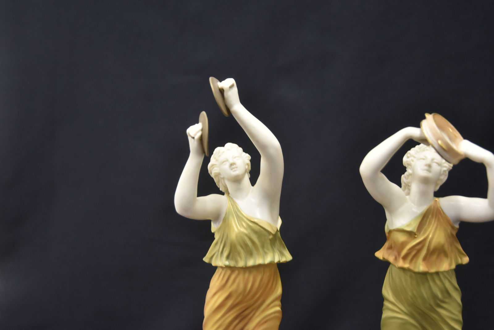(Pr) ROYAL WORCESTER CLASSICAL FIGURES - 5