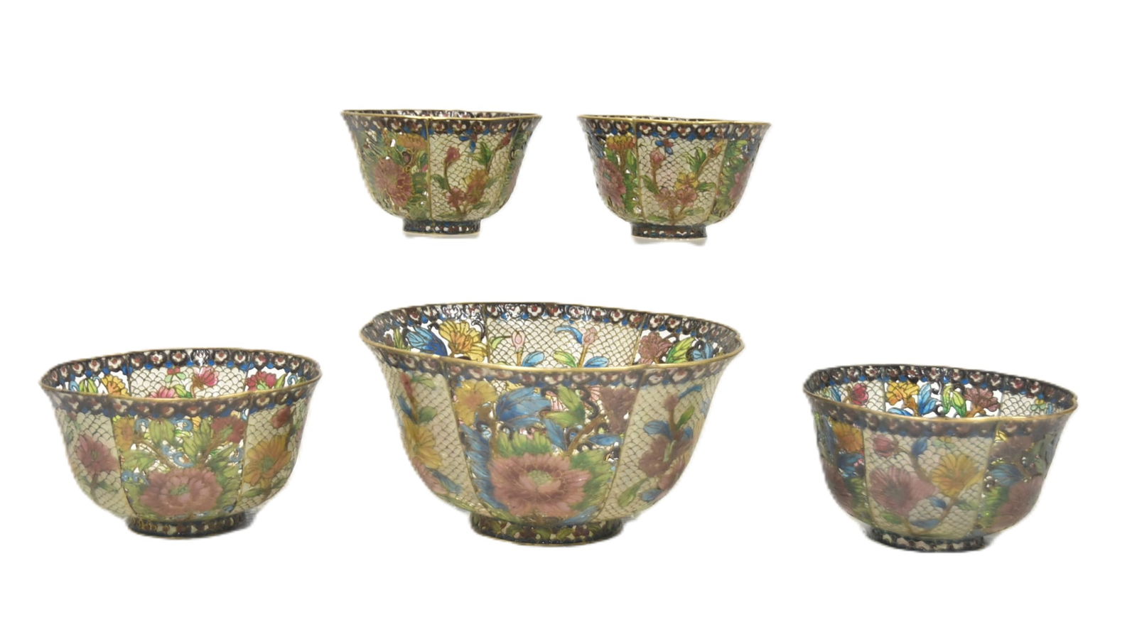 (5) CHINESE PILQUE A JOUR BOWLS (1 of 10)