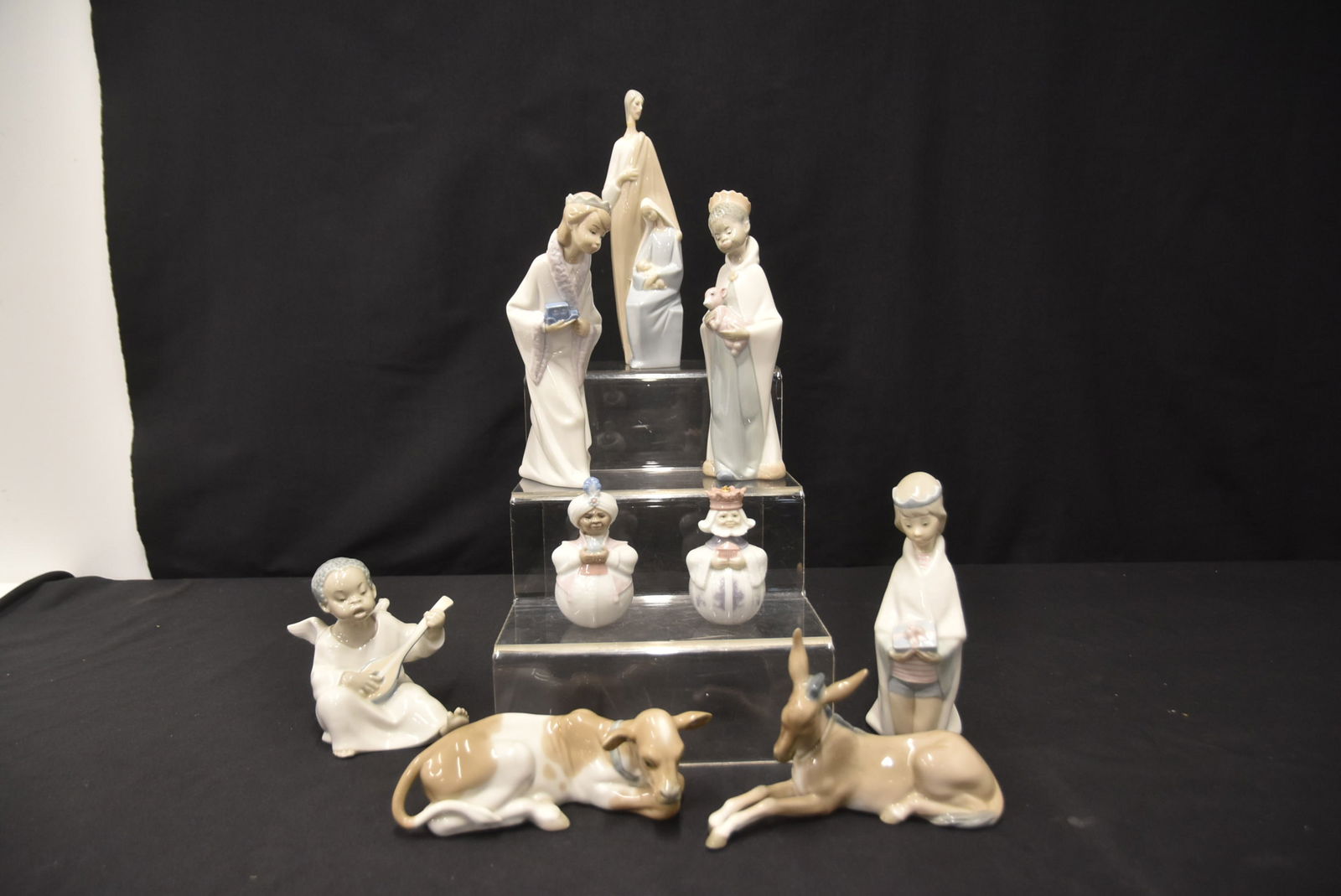 ASSORTED LLADRO NATIVITY FIGURES - 2
