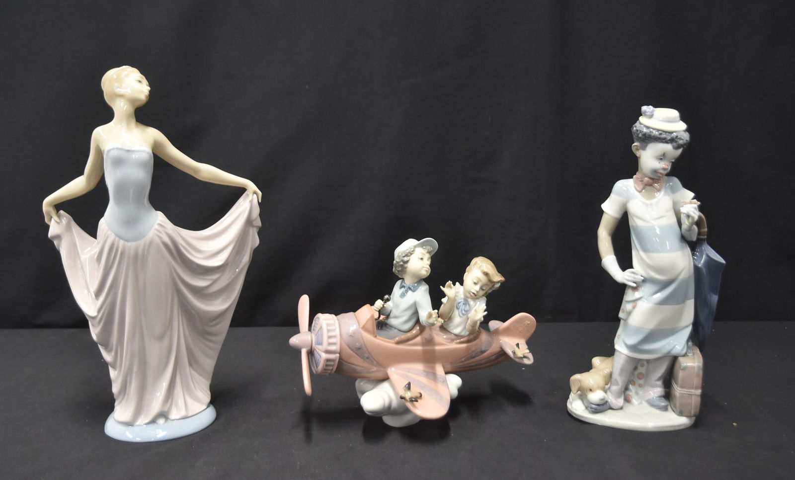 (3) LLADRO PORCELAIN FIGURINES (1 of 14)