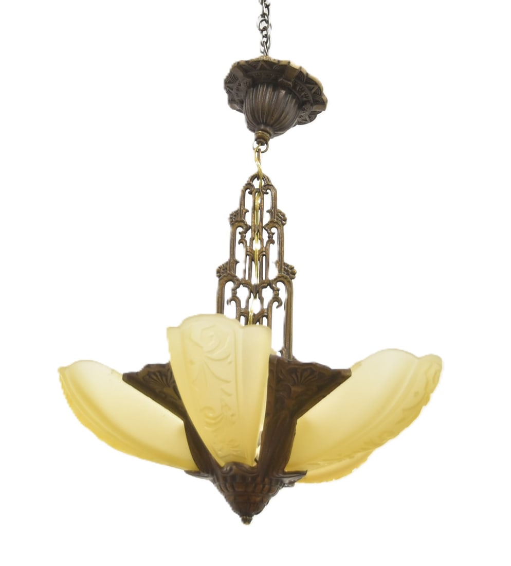 5-LIGHT ART DECO AMBER GLASS LIGHT FIXTURE: ANTIQUE ART DECO PATINATED METAL CHANDELIER WITH (5) AMBER GLASS SLIPPER SHADES - 18" x 19" WITHOUT CANOPY (SHADES HAVE SOME CHIPS AT ENDS ; CANNOT BE SEEN WHEN IN FIXTURE) ART DECO SLIPPER SHADE CHAN