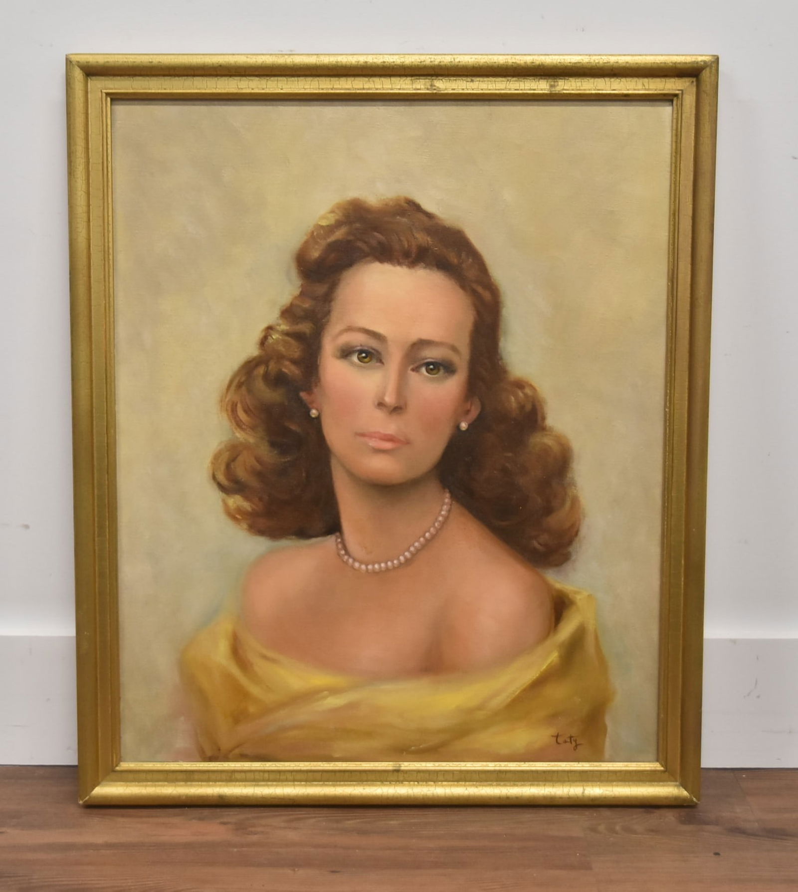 TATY , OIL ON CANVAS PORTRAIT OF WOMAN: OIL ON CANVAS PORTRAIT OF ELEGANT LADY SIGNED TATY - 21" x 26" ; 24" x 28" OVERALL