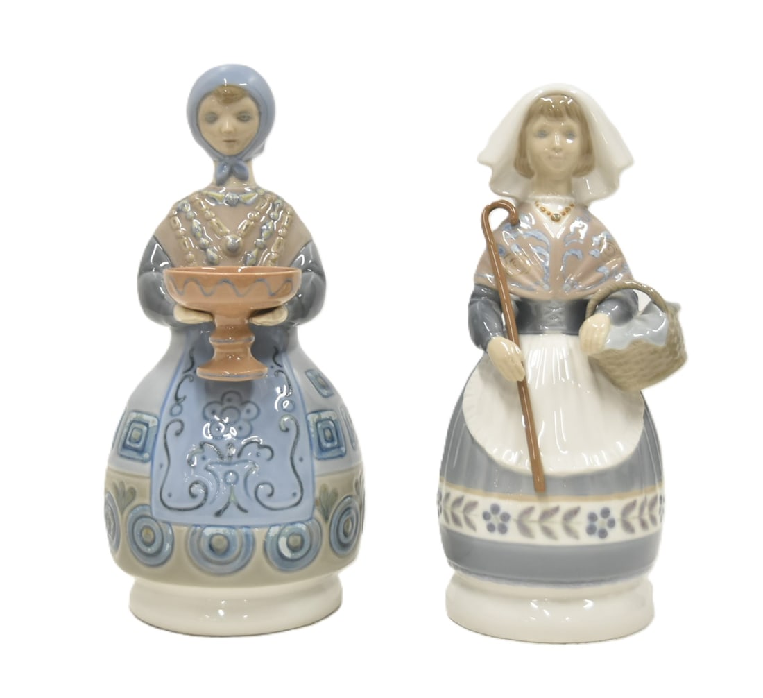 (2) LLADRO PORCELAIN FIGURINES: LLADRO COUNTRY GIRL No. 1214 NINA ALDEANE BY JULIO FERNANDEZ # 1214 / LLADRO No. 1159 TRADITIONAL GIRL FIGURINE # 1159 BY JULIO FERNANDEZ - LARGEST IS 4 1/2" x 10 1/2"