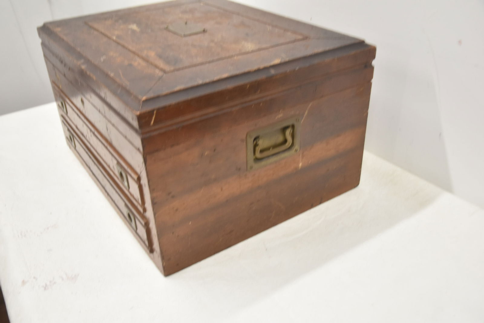 LARGE SILVER FLATWARE CANTEEN - 8