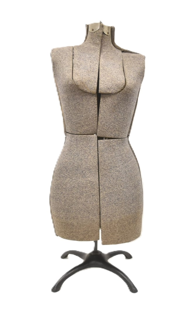ADJUSTABLE DRESS MANNEQUIN (1 of 9)