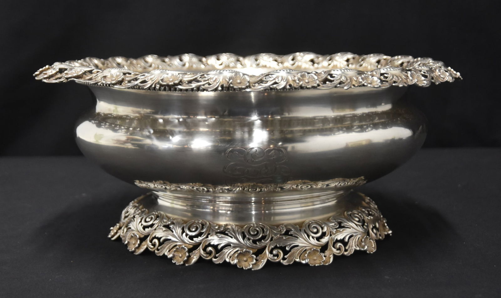 LARGE MAUSER STERLING RETICULATED CENTERPIECE (1 of 15)