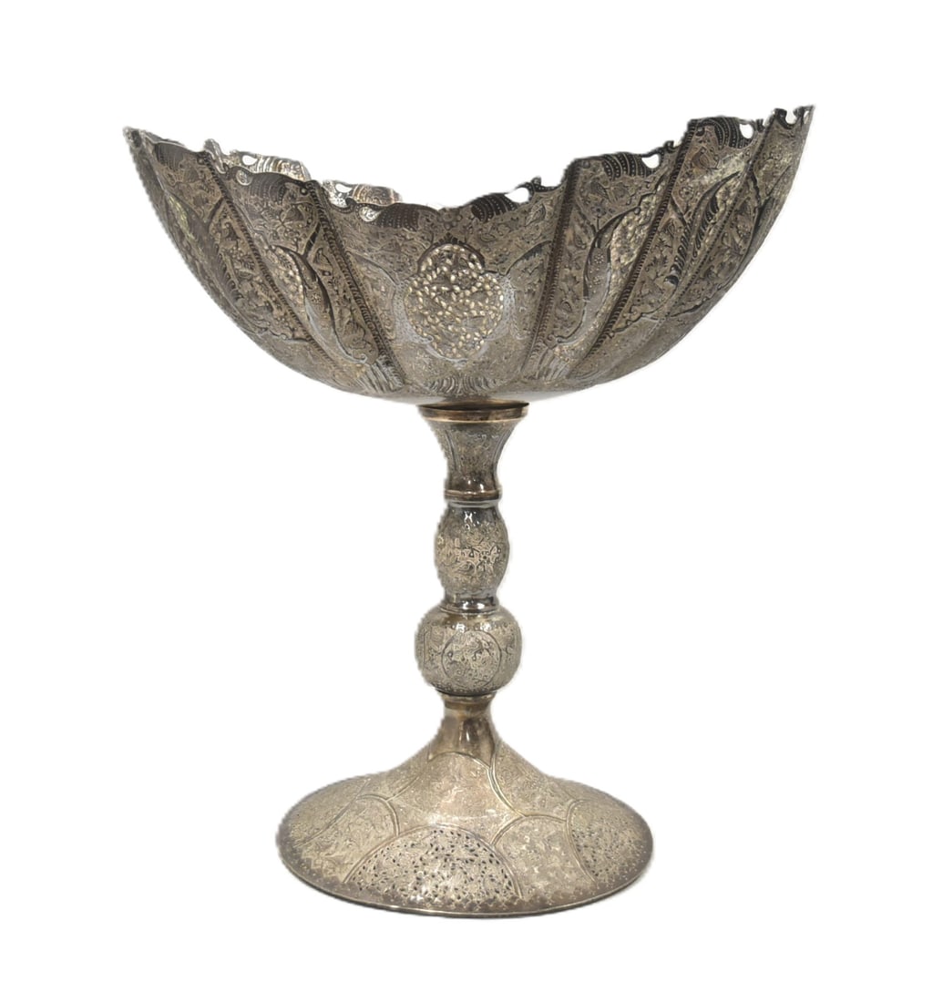 PALATIAL PERSIAN 84 STERLING SILVER CENTERPIECE (1 of 19)