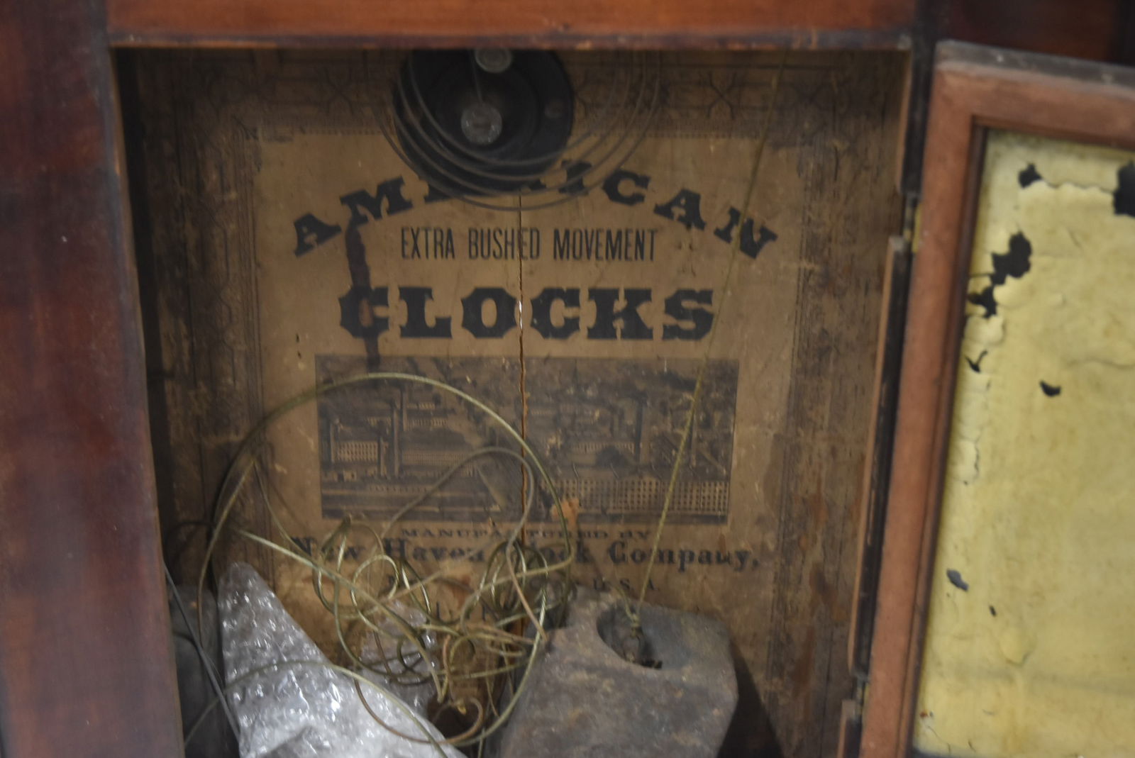 NEW HAVEN REVERSE PAINTED OG CLOCK - 11