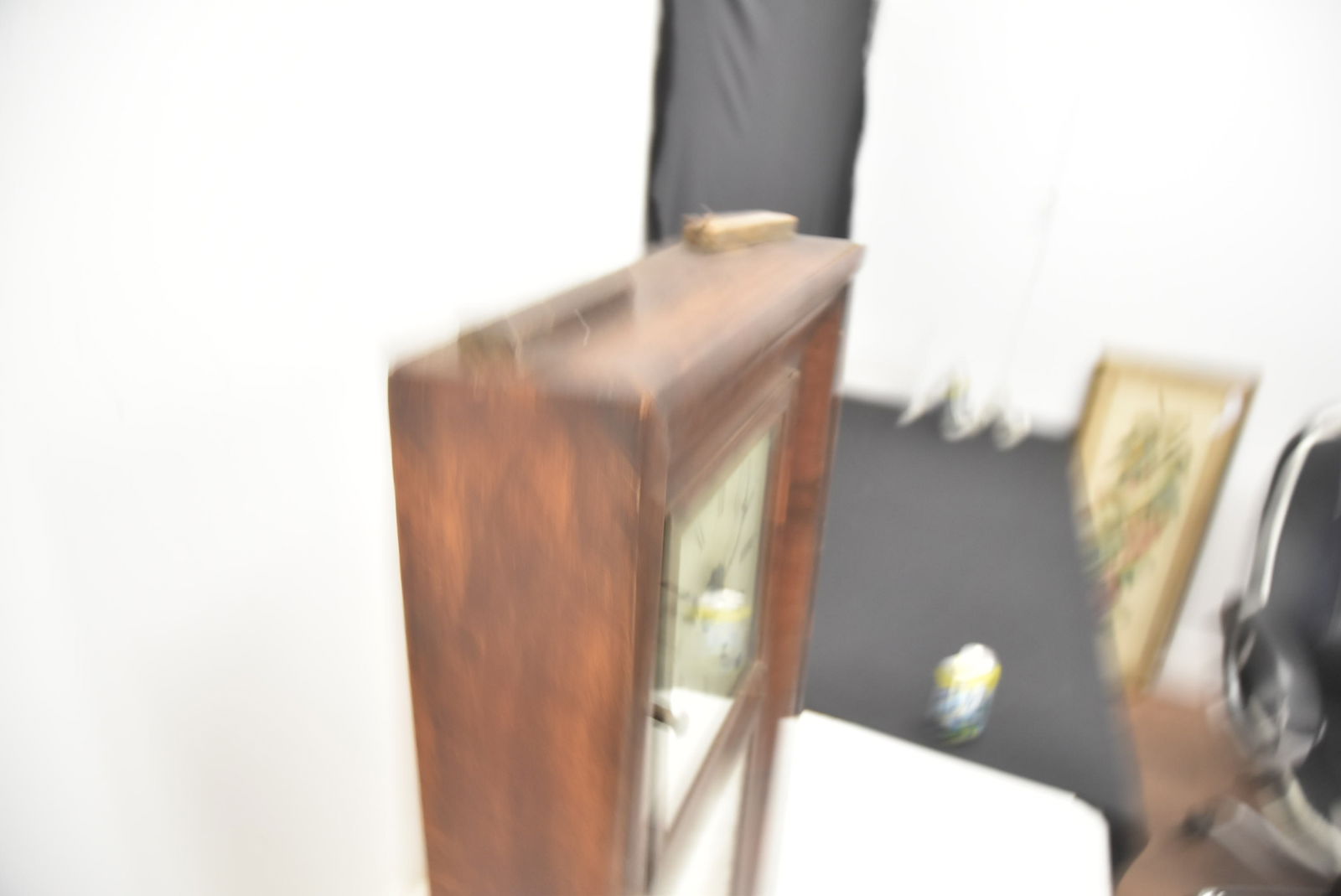 NEW HAVEN REVERSE PAINTED OG CLOCK - 7