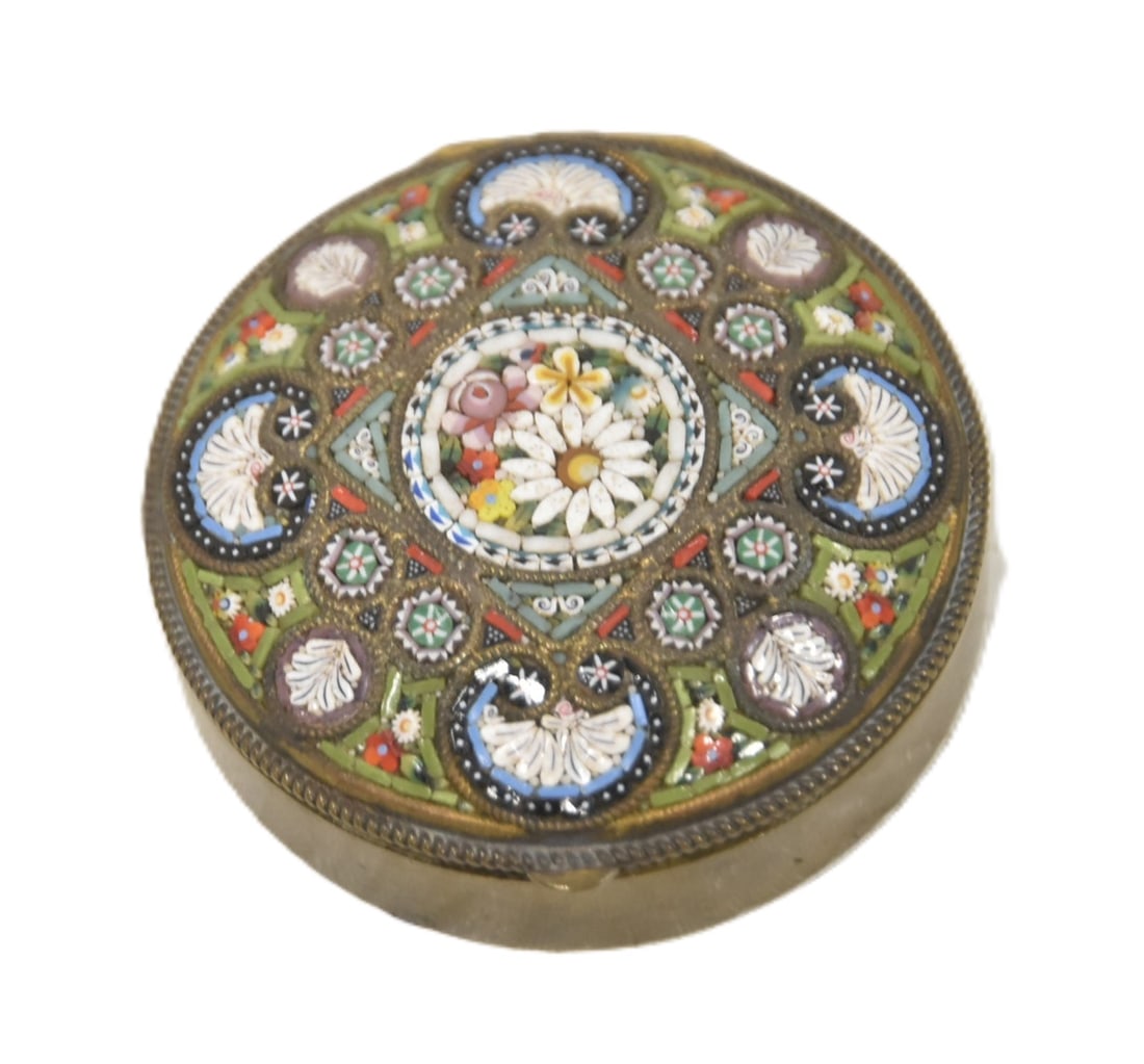 ANTIQUE ITALIAN MICRO MOSAIC COMPACT BOX: ANTIQUE MICRO MOSAIC COMPACT BOX WITH MICRO MOSAIC FLOWERS ; MARKED MADE IN ITALY - 2"