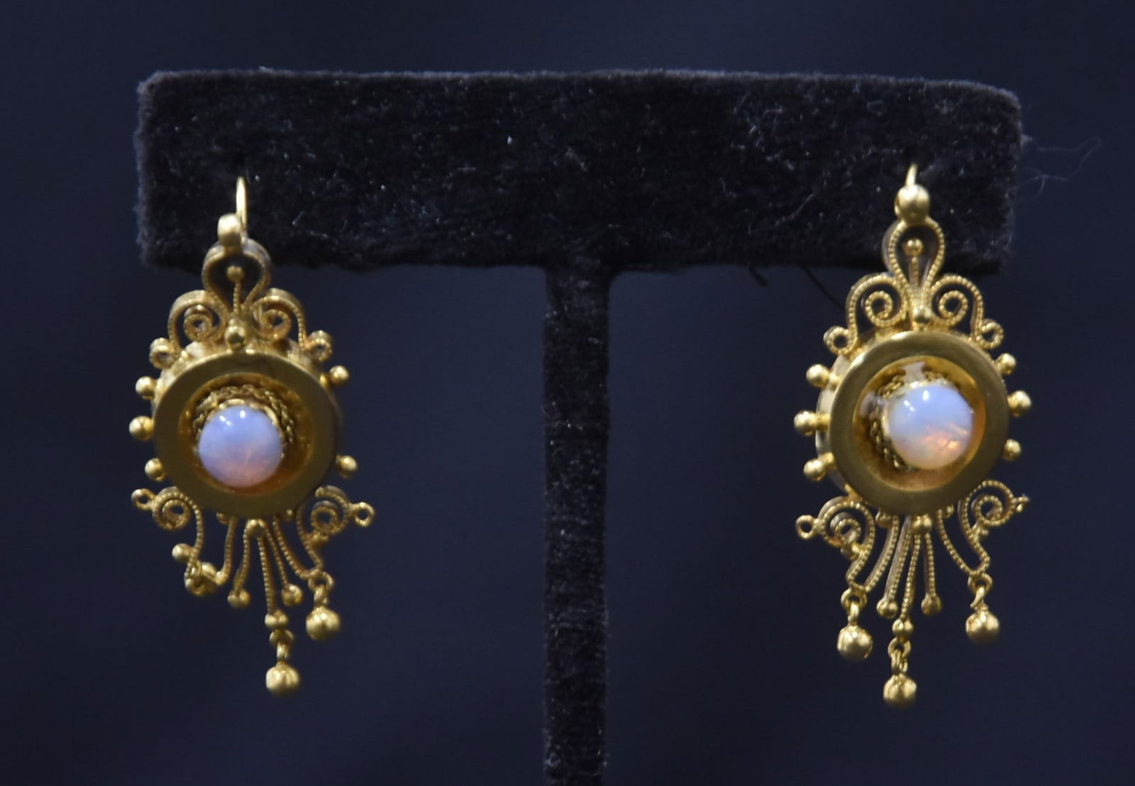(Pr) 10kt GOLD & OPAL DANGLE EARRINGS (1 of 15)