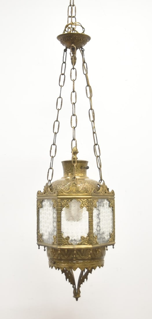 ANTIQUE BRASS & ETCHED GLASS LANTERN (1 of 13)