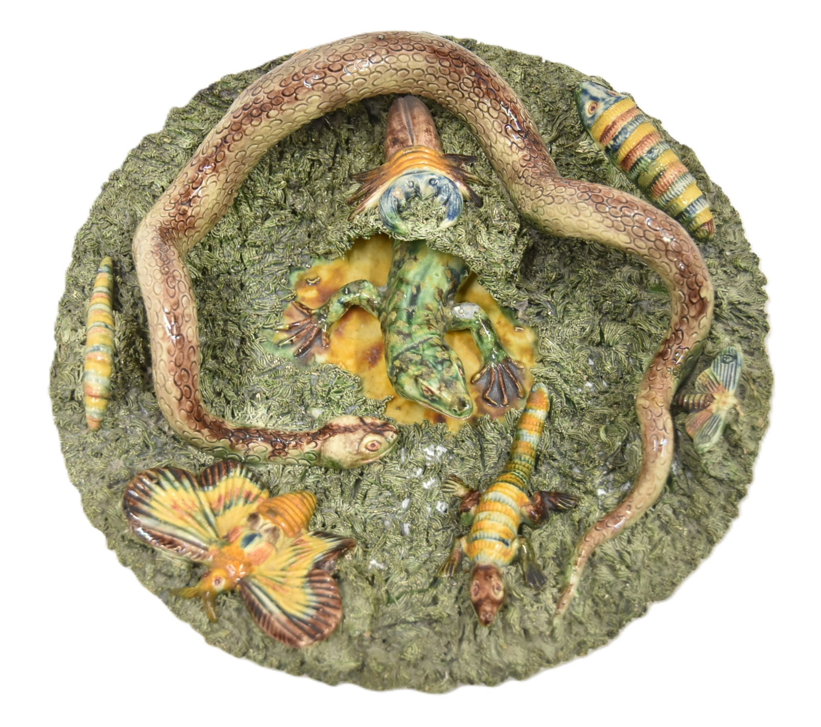 JOSE CUNHA PORTUGAL PALISSY WARE PLATE (1 of 12)