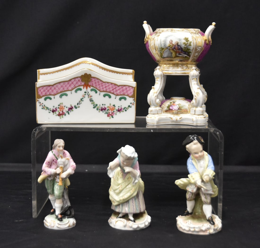 (5) FRENCH & GERMAN PORCELAIN GROUPING: OLD PARIS FRENCH PORCELAIN LETTER HOLDER , MADE FOR LORD & TAYLOR - 4" x 3" x 5" / SAMSON PORCELAIN FIGURINE OF MAN PLAYING BAG PIPES / (Pr) SAMSON PORCELAIN FIGURINES (SOME LOSS & REPAIR) / KPM PORCE