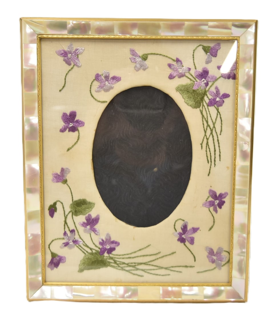 MOTHER OF PEARL PICTURE FRAME (1 of 7)