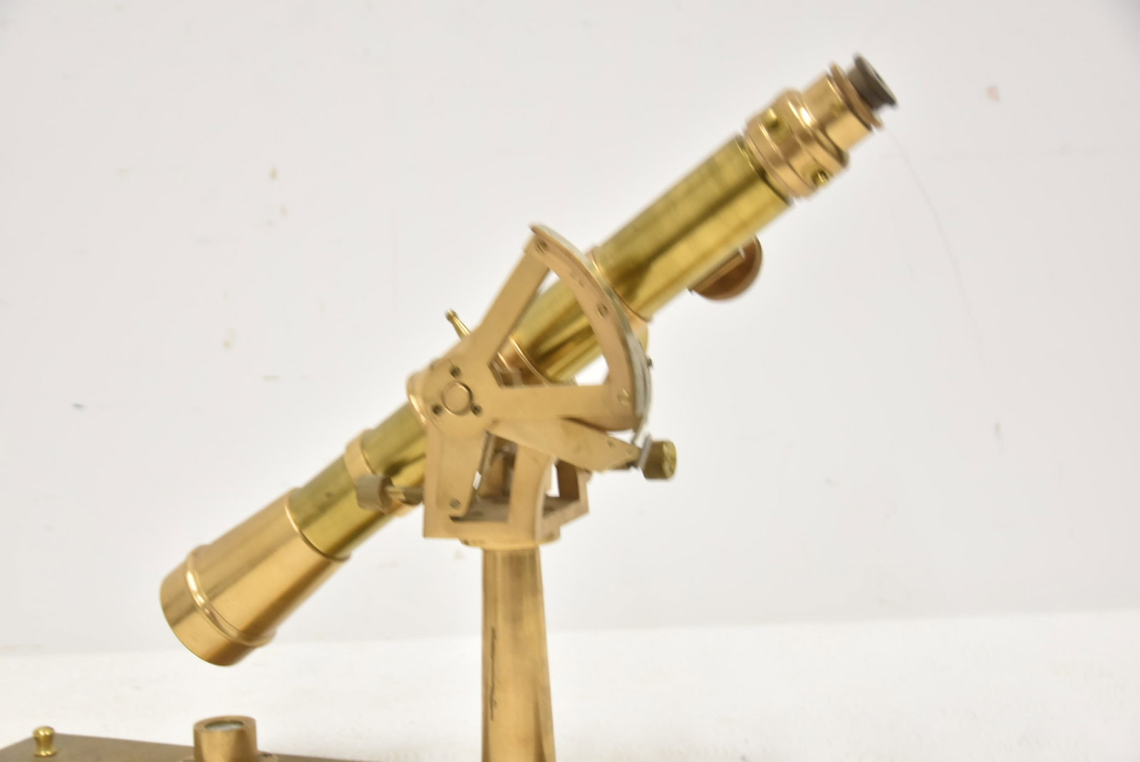 NAUTICAL SOLID BRASS TELESCOPE - 4