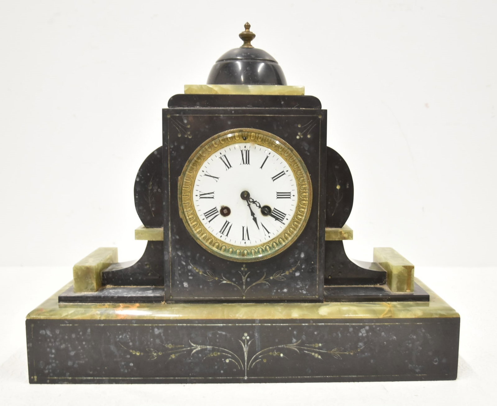 BLACK & GREEN MARBLE BUILDING FORM MANTEL CLOCK (1 of 12)