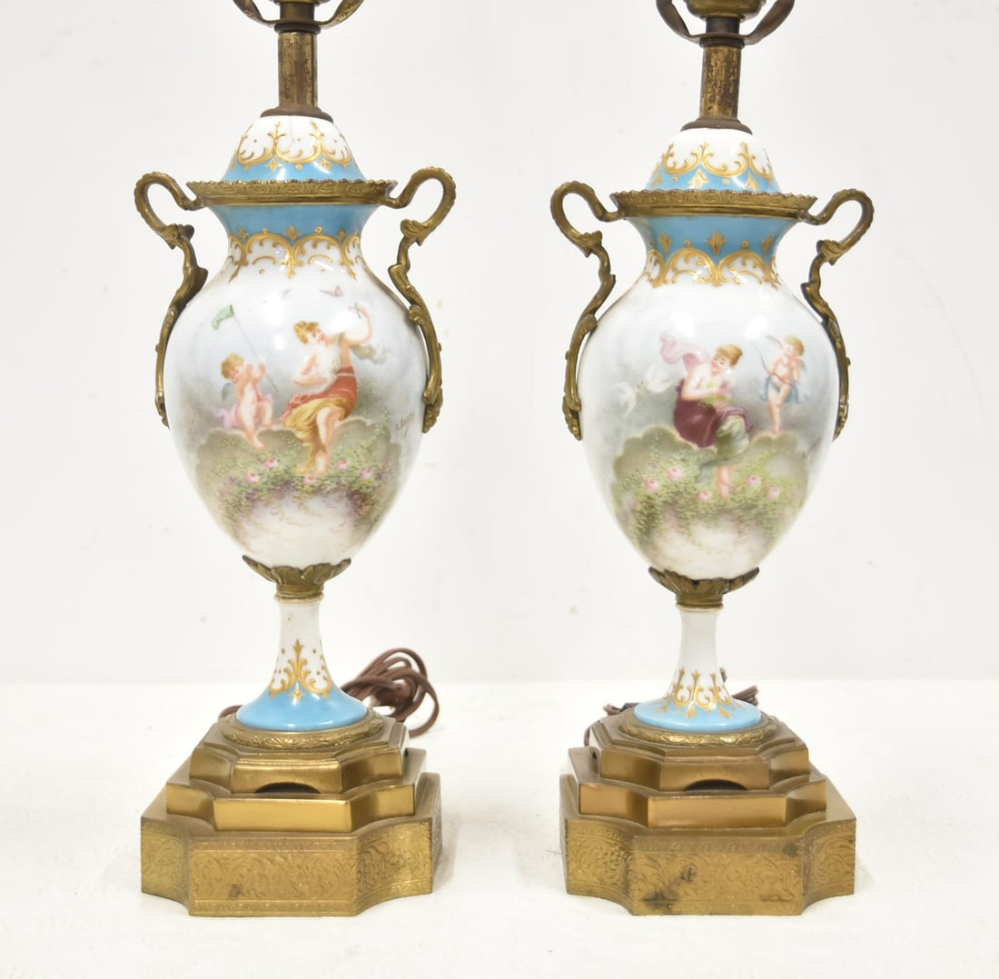 (Pr) SEVRES PORCELAIN COVERED URN LAMPS (1 of 11)
