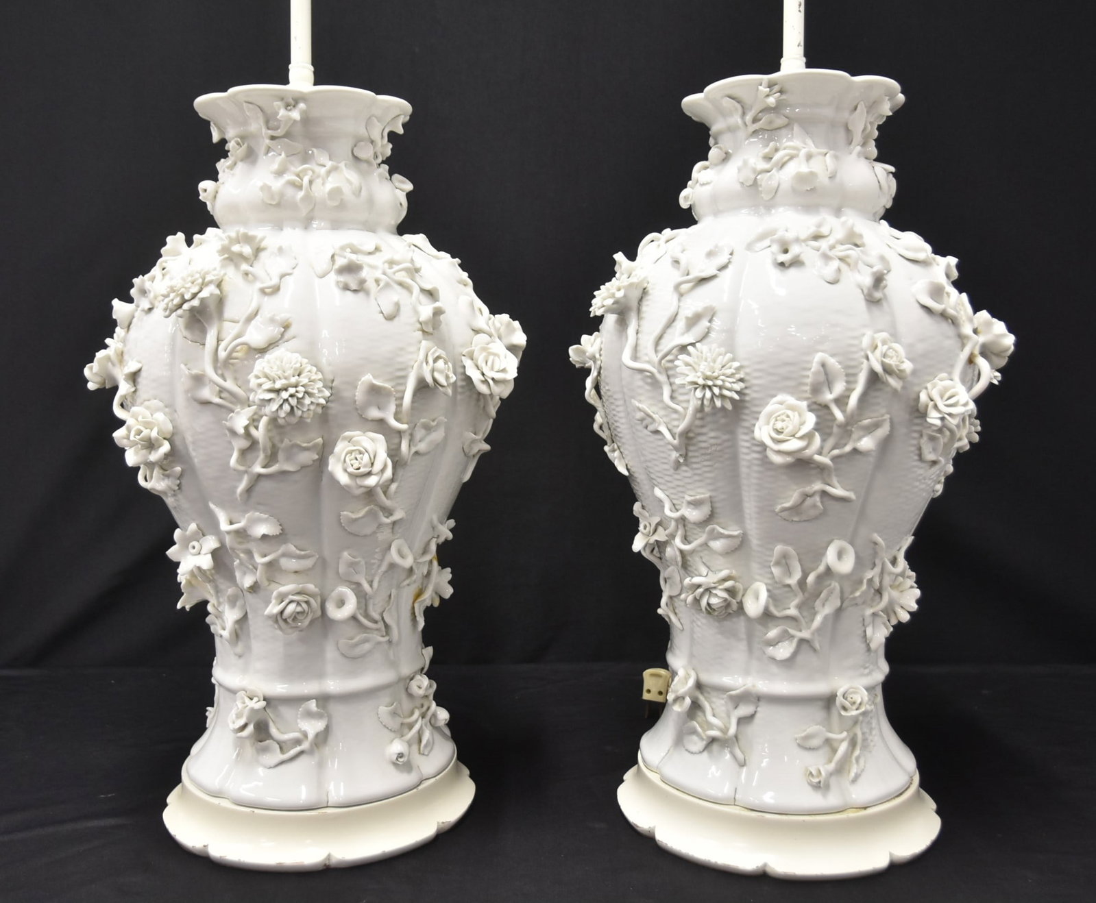 PAIR LARGE BLANC de CHINE TABLE LAMPS (1 of 12)