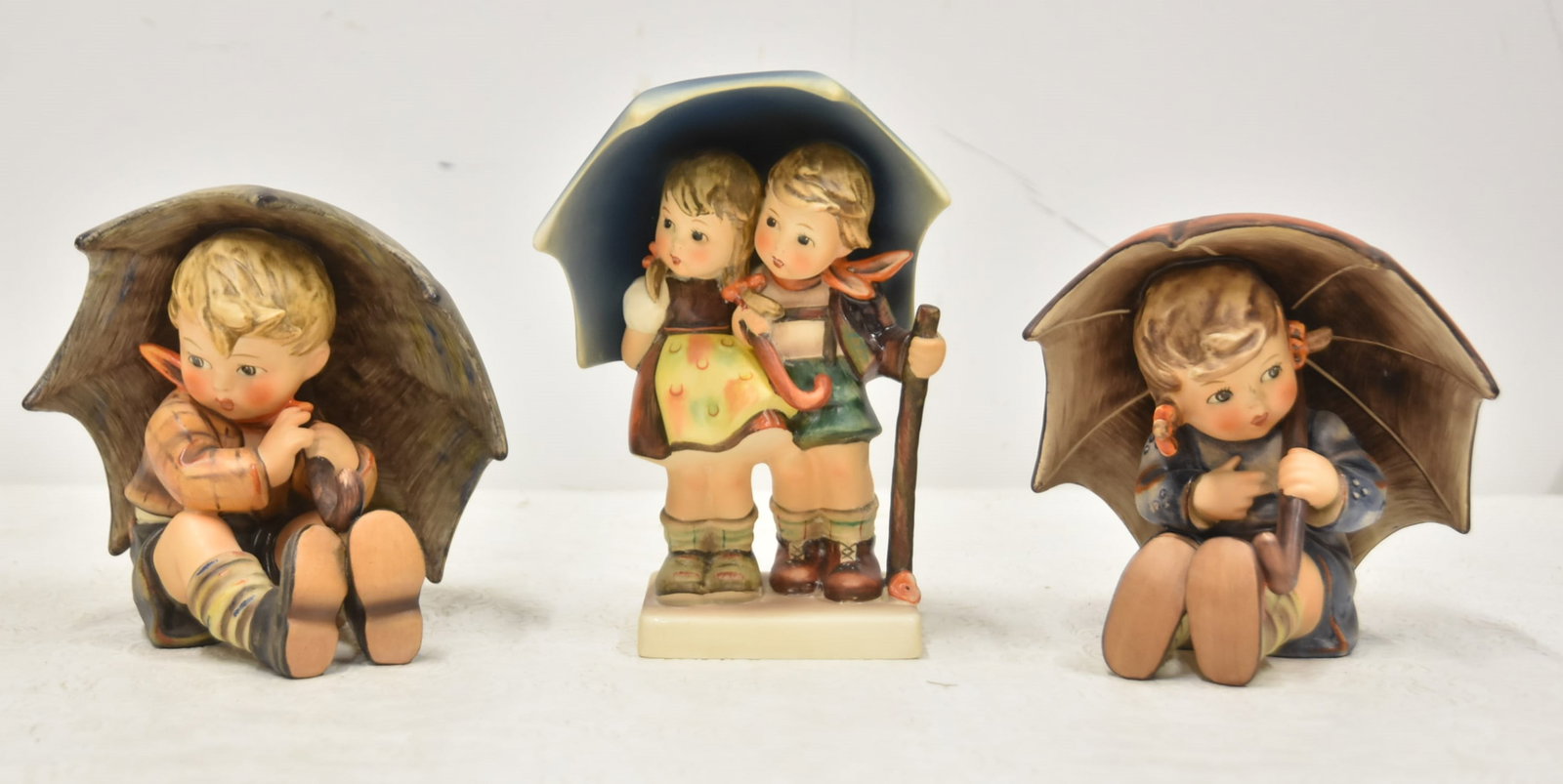 HUMMEL UMBRELLA BOY & GIRL / STORMY WEATHER (1 of 16)