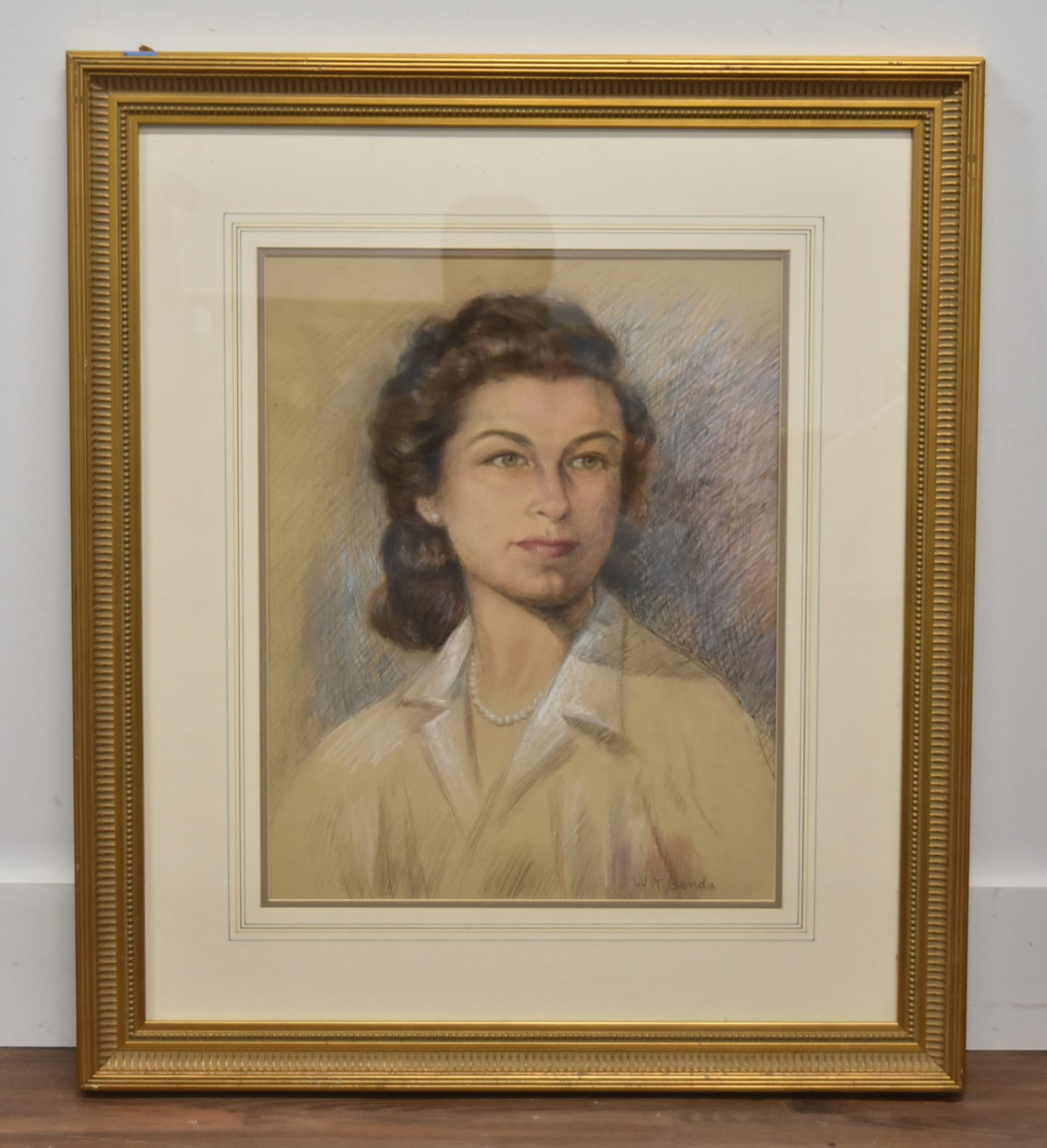 WLADYSLAW T. BENDA , PASTEL PAINTING OF WOMAN: WLADYSLAW BENDA (POLISH, AMERICAN ,1873-1948) PASTEL PORTRAIT OF LADY , SIGNED W.T. BENDA ; IMAGE SIZE IS 15" x 20" ; 27" x 32" OVERALL FRAMED