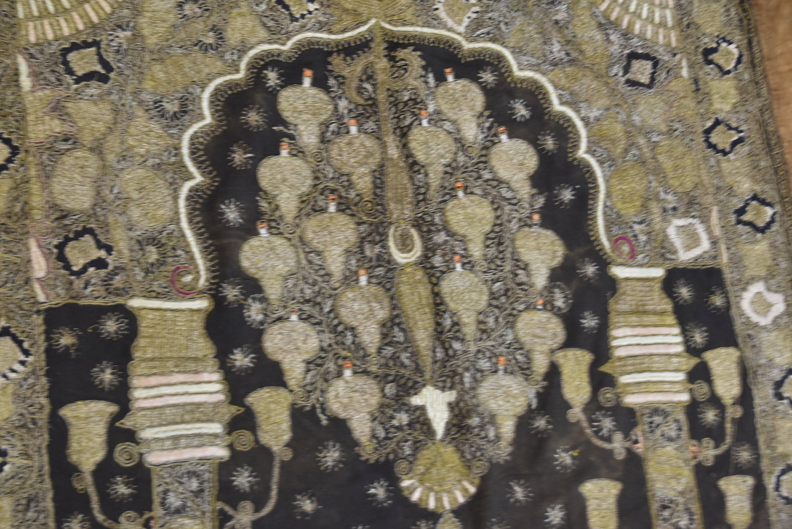 ANTIQUE SILVER THREAD WALL HANGING - 8