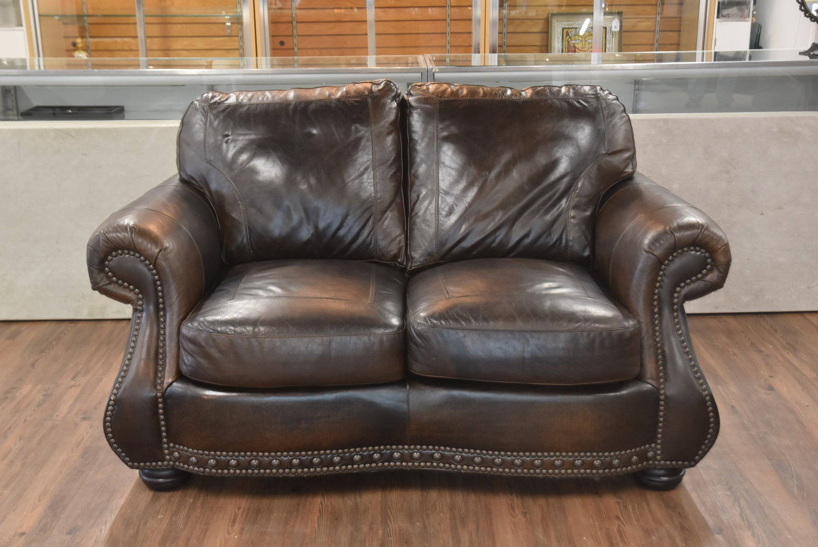 US PREMIUM LEATHER SOFA - 2