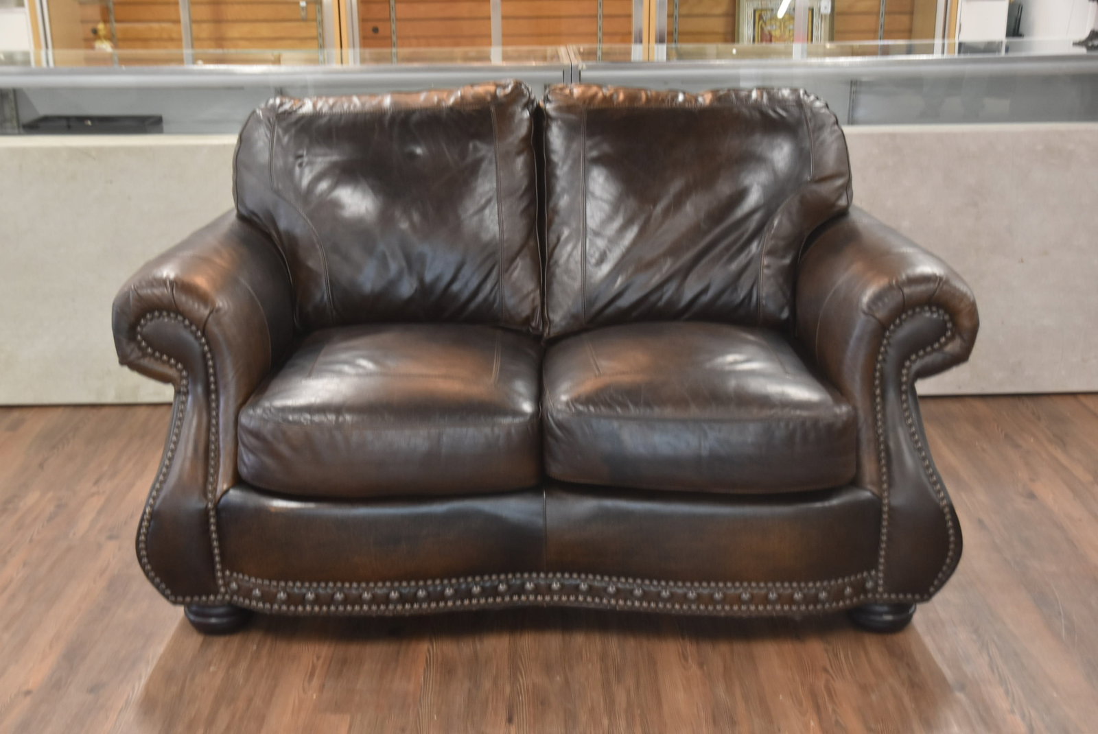 US PREMIUM LEATHER SOFA - 3
