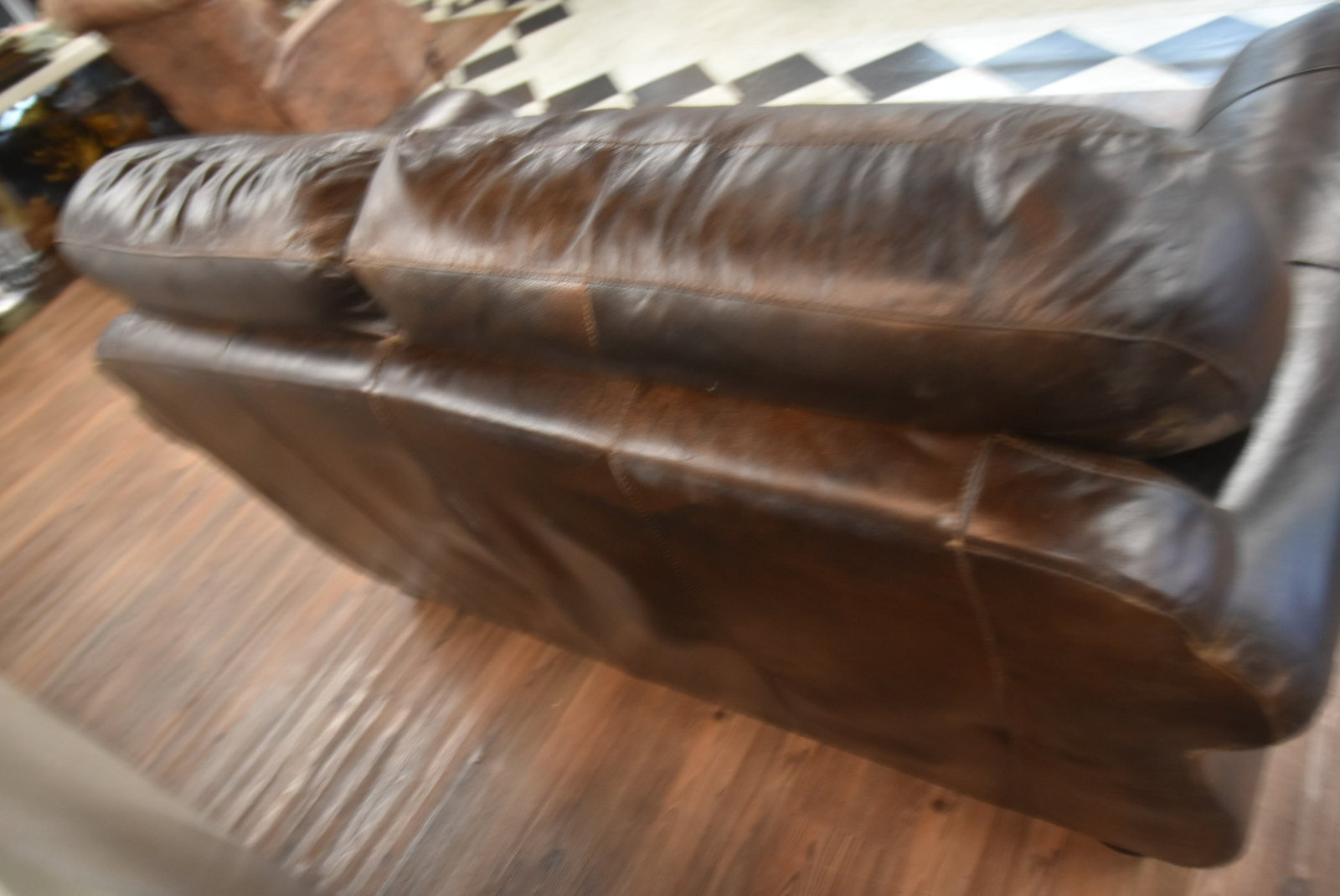US PREMIUM LEATHER SOFA - 7